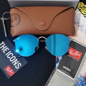 NEW Rayban sunglasses rb3574 size 56mm
